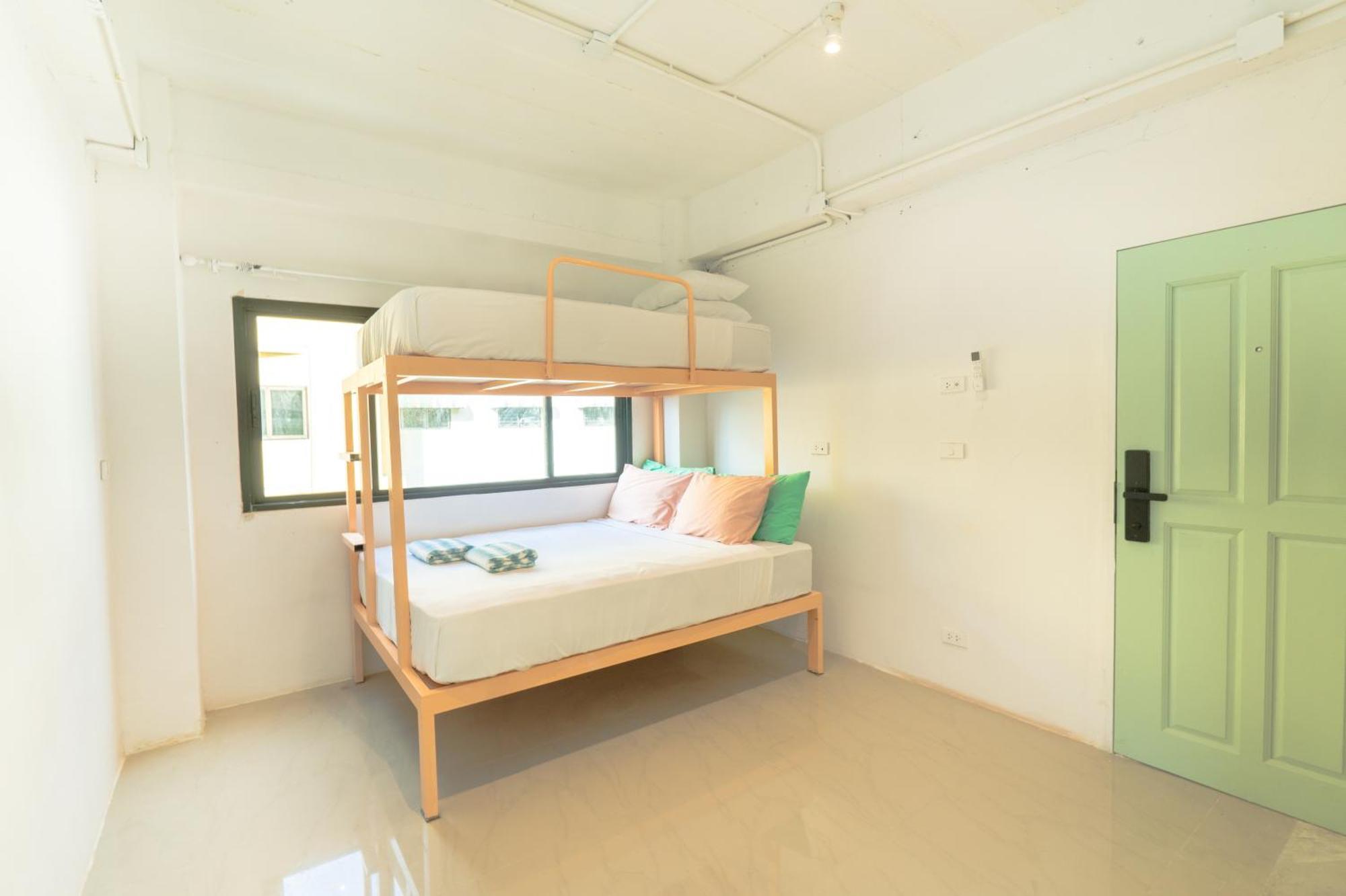 Easy Sunday Khaosan Bangkok Hotell Exteriör bild